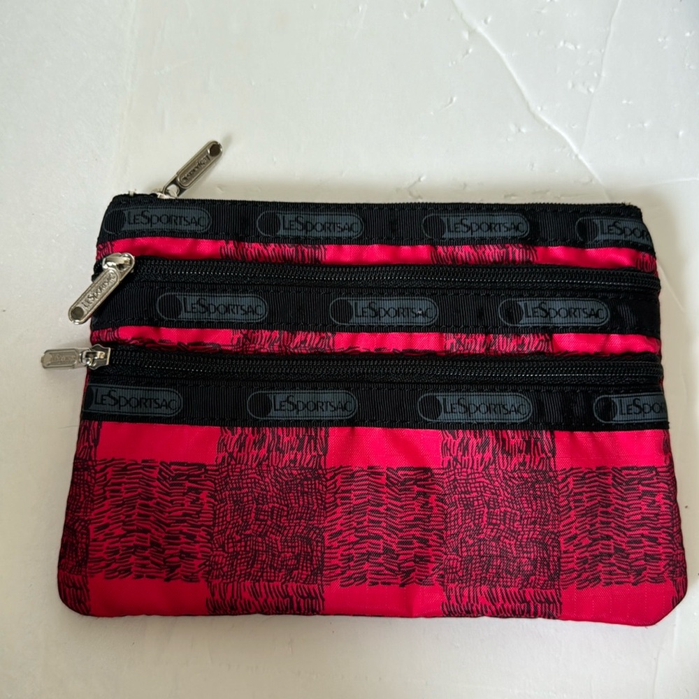 Lesportsac pouch